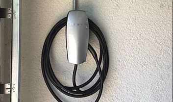 Rack Electric — Electric Vehicle Charging Station — TESLA® Wall Connector